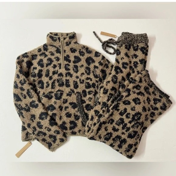 SKIMS KIM KARDASHIAN COZY LEOPARD SET